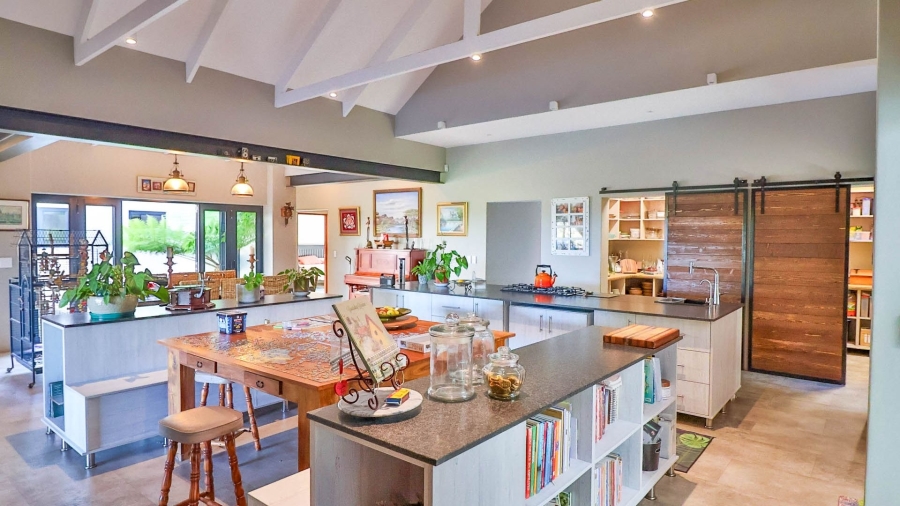 9 Bedroom Property for Sale in Onrus Western Cape